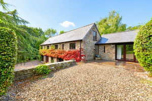 Front elevation - click for photo gallery